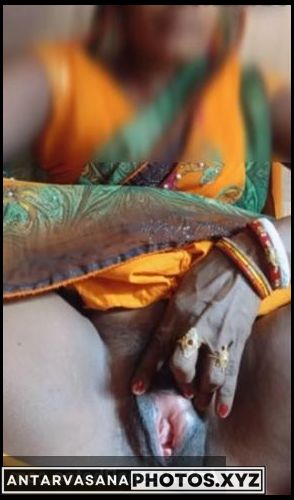 Rajasthani Aunty Xxx Bur Show Ki Live Call Par4