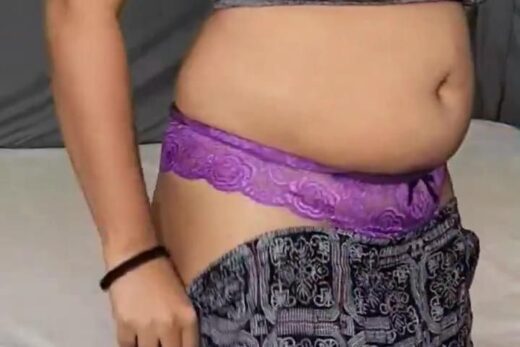 Fat Figure Aunty Ki Chut01